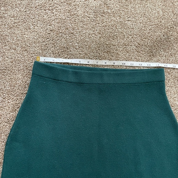 Abercrombie & Fitch - Elevated Sweater Midi Skirt / Dark Green - Picture 5 of 8
